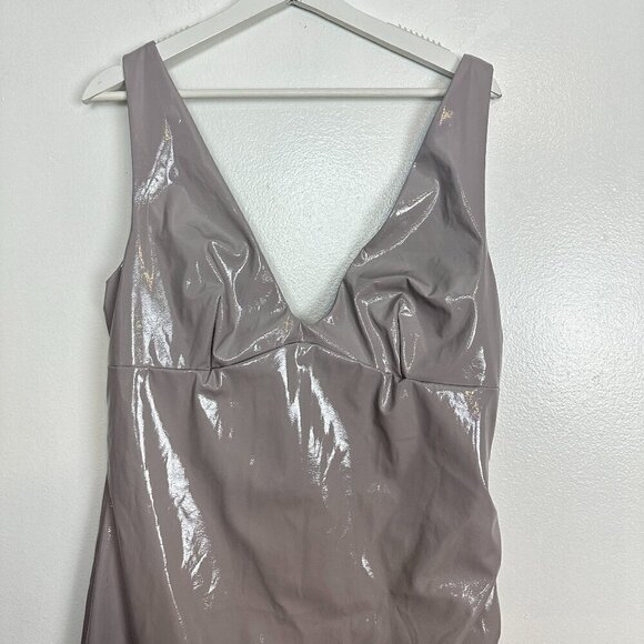 HOUSE OF CB Madeleine Ice Vinyl Midi Dress in Violet Size Large+ (X-Large) - Picture 5 of 13